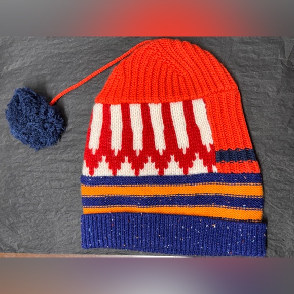 BRAND NEW (GREAT GIFT) Burberry Abstract Cashmere Wool Knit Beanie - Picture 5 of 12